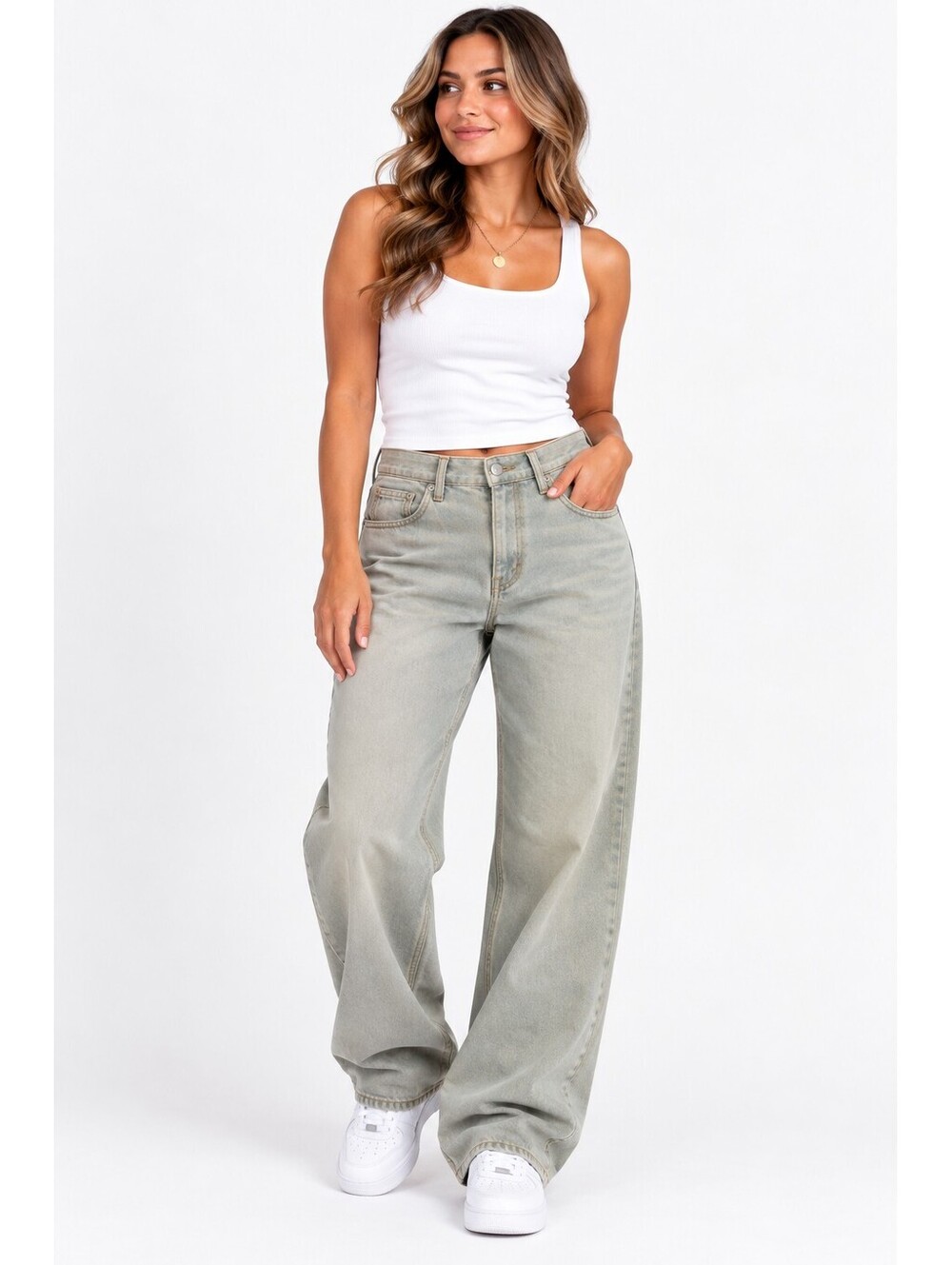 Universal Thread 90s Baggy Jeans Women’s 16 Mid Rise Light Wash